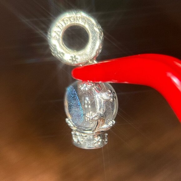 Pandora Snowflake Snow Globe Charm - Picture 6 of 7